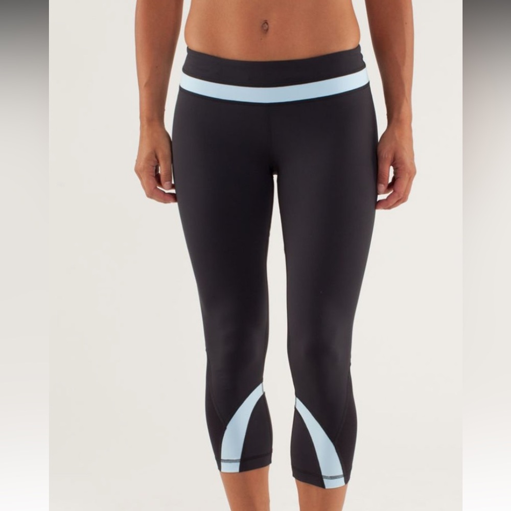 Lululemon Run Inspire crops, size 6.